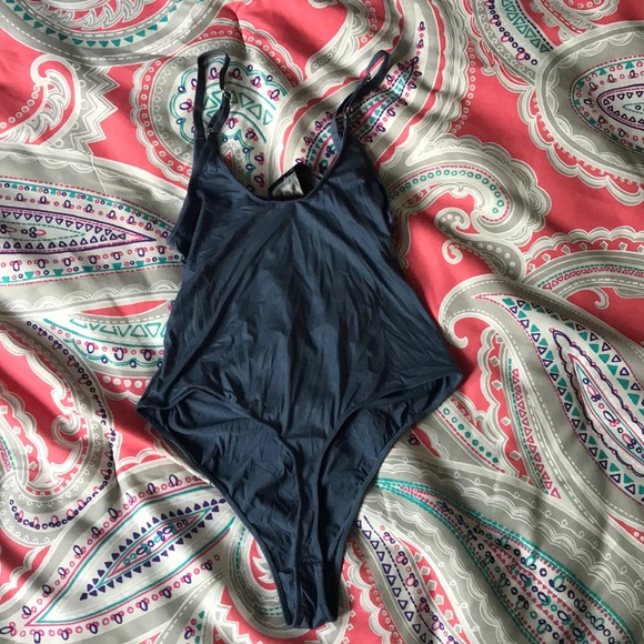NWOT H&M Lace-Up Bodysuit - Picture 2 of 3